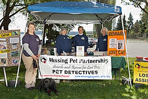 Information booth for Missing Pet Partnership pet detectives